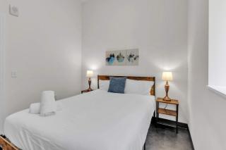 CozySuites Modern 1BR in Downtown Pitts #21 - Pittsburgh - 0
