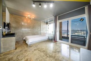 Yeosu Flower Day Ocean View Spa Couple Family Pension - 1