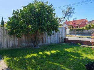 Free Parking 5min Walk to Asian Supermarket Family Room Deakin Uni Quiet Camberwell - Camberwell - 2