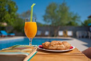 Apartments Gold - Budva - 4