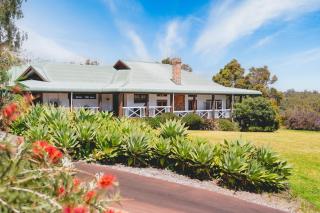 The Farmhouse - Yallingup - 8