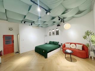 Hanoians Homestay - Street View Apartment 2BR in Old Quarter - 2