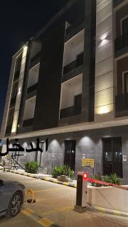 شقه بالياسمين vipثلاث غرف وصاله وثلاث دورات مياه ودخول ذاتي - Riyadh - 9