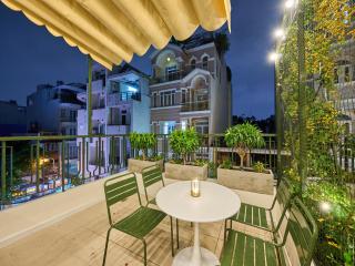 Quiet Condo near Bui Vien Street-Good time with Family-Pool Rooftop - Ho Chi Minh-stad - 3