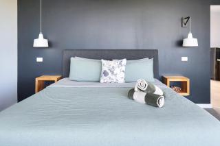 The Nest Luxury Stay Couples Accommodation w Private bath tub on the deck, sky views, disability suitable - Point Lonsdale - 8