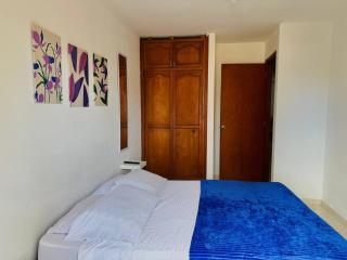 ESPECTACULAR APARTAMENTO SECTOR LAURELES ESTADIO 3 HABITACIONES hasta 7 personas - Medellín - 1
