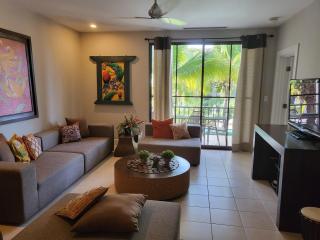 Luxury Pacifico 3 Bedroom 2 Bath with 300 Mbps WI-FI - Coco - 0