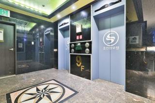 Changwon Sangnam-dong Hall in One - Changwon - 6
