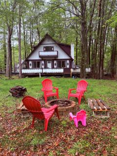 The Gingerbread House Cabin - Arrowhead Lake - 0