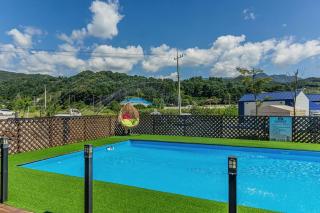Gapyeong Dogland Dog Caravan Glamping - Mŏk-kol - 3
