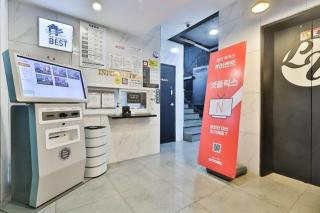 Changwon Masan Hotel Lucas - Changwon - 7