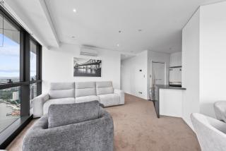Brisbane High-Rise with Pool, Sauna & Gym Access - Brisbane - 5