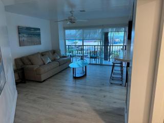 condominio CCIX - - 2