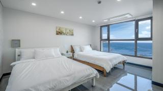 Gampo Beach Hill Pool Villa - 8