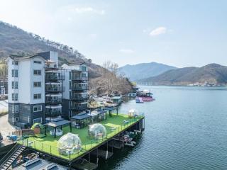 Gapyeong Petite Dog Pension - 1