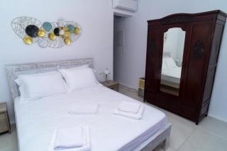 Naxos town 2 beachfront studio with patio - Naxos Chora - 7