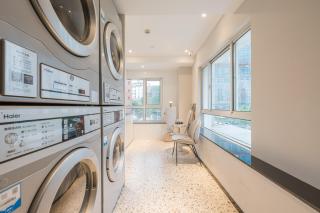 Atour X Shanghai Jing'an huashanlu Temple - 1