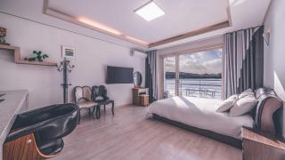 Chuncheon Rivermoon Spa Pension - Gapyeong - 8
