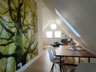 Direkt am Wald mit Panoramablick bis zur Pfalz - 1