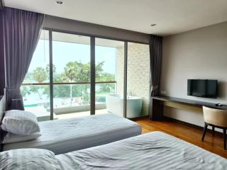 C178 The Regent 2BR Retreat-Walk to Cafés & Beach - 4