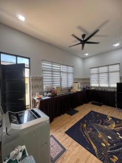 Rahimah Homestay II - 5