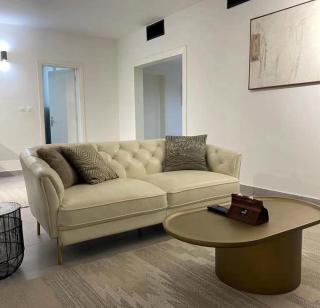 Charming 1-Bedroom Apartment with Spacious Salon in the Heart of Agdal - Rabat - 5