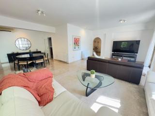 Wealthystays Stasandrou Residence - 0