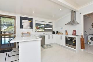 Blaxlands Homestead with Hot Tub walk to Concerts, Weddings and Wineries - Pokolbin - 5