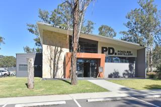 Blaxlands Homestead with Hot Tub walk to Concerts, Weddings and Wineries - Pokolbin - 2