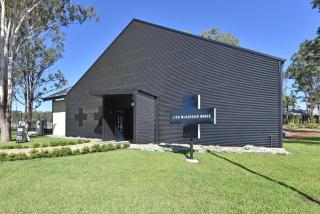 Blaxlands Homestead with Hot Tub walk to Concerts, Weddings and Wineries - Pokolbin - 3