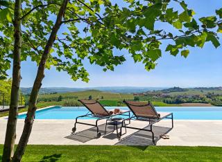 Casa Profumi di Barbera - Infinity Pool, Luxurious bedrooms and Historic Charm - 6