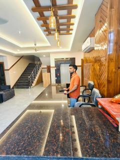 Hotel New Pratap - Katra - 8