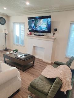 sofi intuit cozy home free parking queen beds - Inglewood - 0