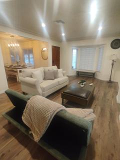 sofi intuit cozy home free parking queen beds - Inglewood - 2