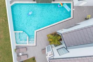V192 Brand New Golf side 5BR Villa with Private Pool - Ban Kathu - 4