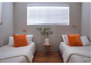 Single Story 3BR Downtown Oasis Hot Tub Mini Golf Premium Amenities - St. George - 4