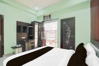 Hotel O A 1 Residency - Noida - 5