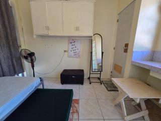 Happy Homes Guest House - Legazpi - 7