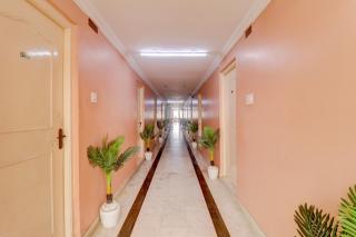 Collection O Royal Comfort - Bangalore - 9