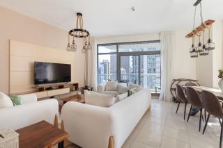 Beautiful Marina Views 1 Bed - 9