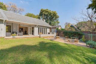 Luxurious Holiday Home in Randburg - Johannesburg - 6