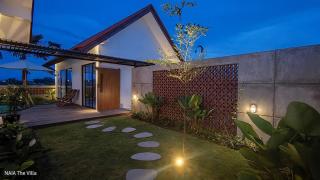 NAIA The Villa - Modern Tropical Retreat - Canggu - 5