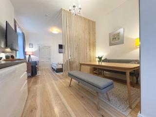 ROD 2 Quiet and Familyfriendly Apartment Close to Public Transport - Berlim - 0