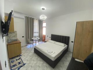 Mehmetaj’s Guest House - Durrës - 1