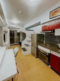 The Luneta Suites at Torre De Manila - Manila - 1