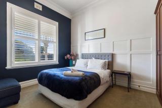 Charming Heritage Retreat in the Heart of Sale - 3