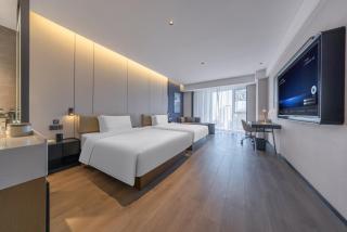 Atour Hotel Qingdao West Coast City Balcony - 4