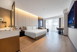 Atour Hotel Qingdao West Coast City Balcony - 3