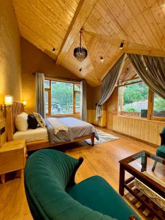 Prakāsá Manali - 6