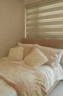 The Metro Suite - 1BR Condo 36F with City View - Manila - 3